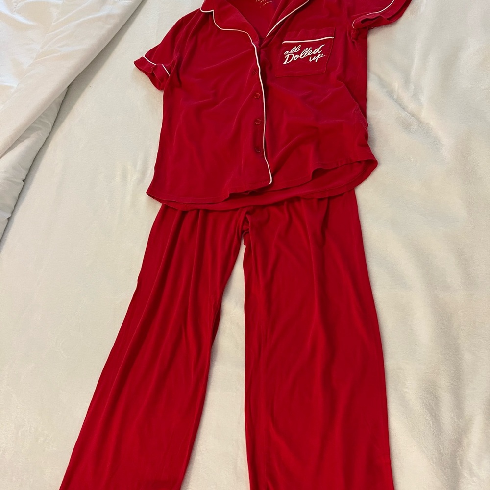 Kate Spade ‘all Dolled up’ Red Pajama
Small size